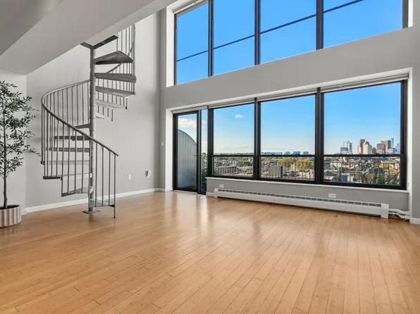 156 Porter St APT 421, East Boston, MA 02128