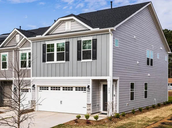 8748 Wardle Ct, Wake Forest, NC