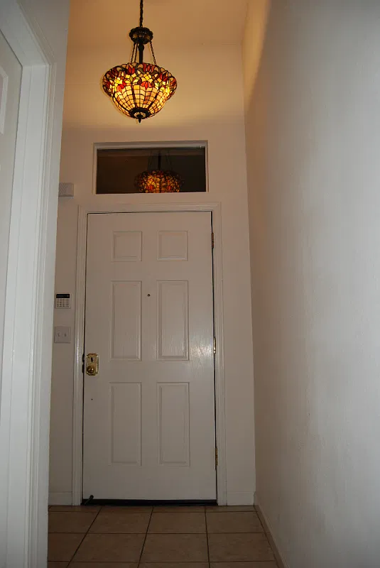 3737 Langdon Cmn — Photo 3