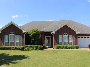 60 Lost Creek Dr, Heber Springs, AR 72543
