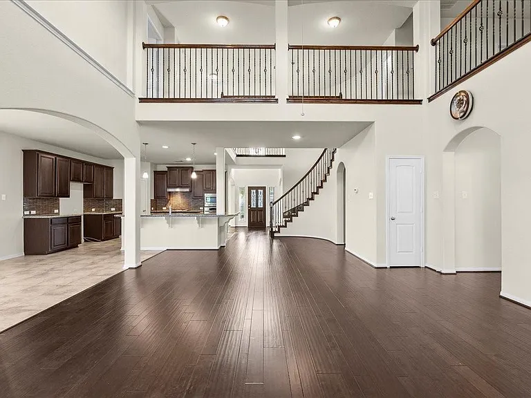 2246 Oakleaf Trail Ln — Photo 11