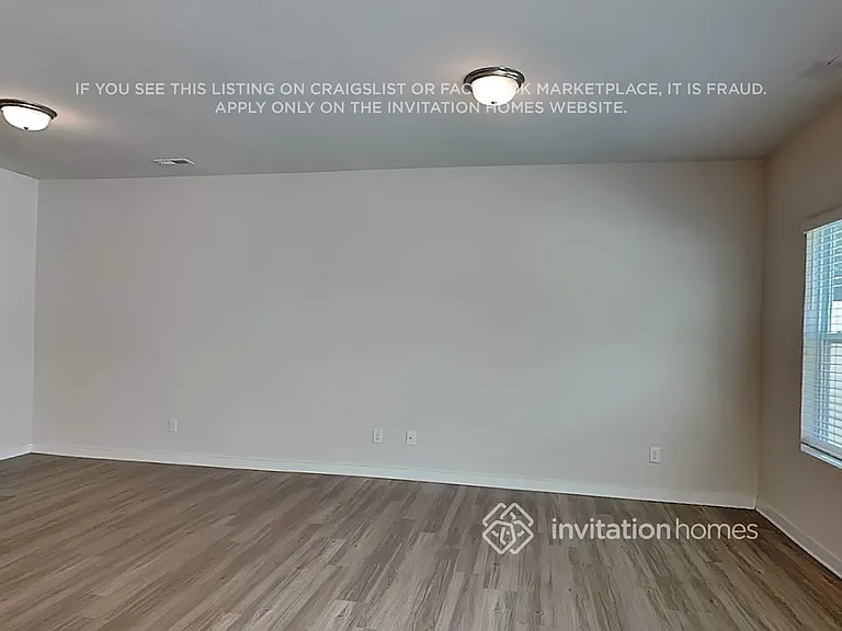 3015 Ayana Dr — Photo 4