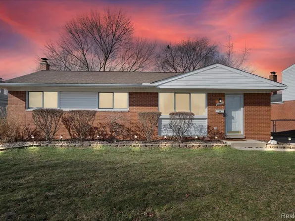 28992 Kathryn St, Garden City, MI 48135