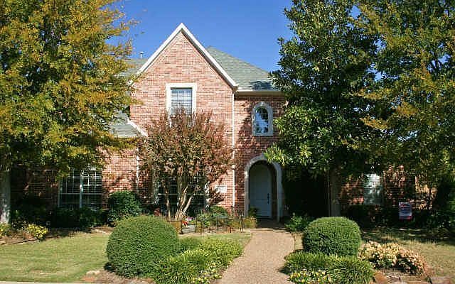 1st image of 322 Martel Ln