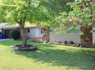 1915 E Snider St, Springfield, MO 65803