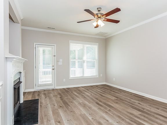 4th image of 649 McCarthy Dr