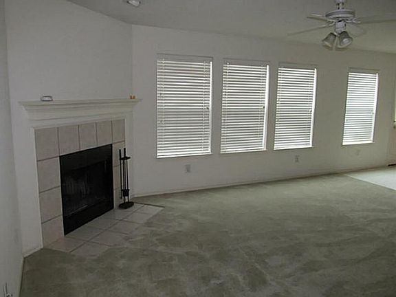 5th image of 3512 Truman St