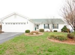 5719 Walnut Creek Blvd, Saint Charles, MO