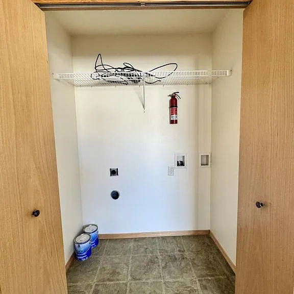 1608 Warehouse Ave #3 — Photo 9