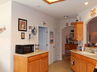 331 Crossroads Dr, Social Circle, GA
