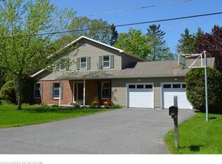 128 Hardy St, Presque Isle, ME 04769