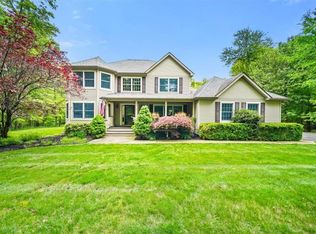 9 Coleman Dr, Campbell Hall, NY 10916