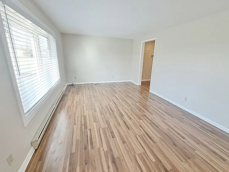 903 Old Carlisle Rd — Photo 5