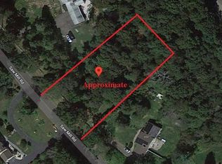 575 Saw Mill Rd, Guilford, CT 06437