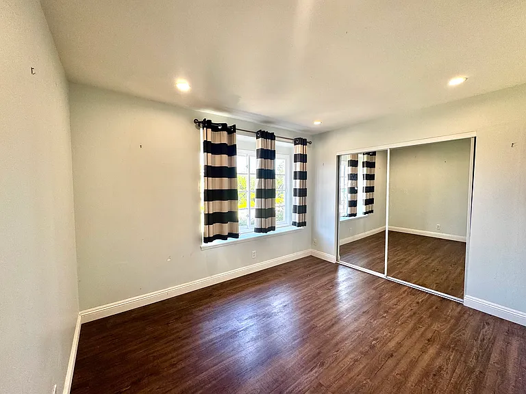14270 Pinewood Dr — Photo 5
