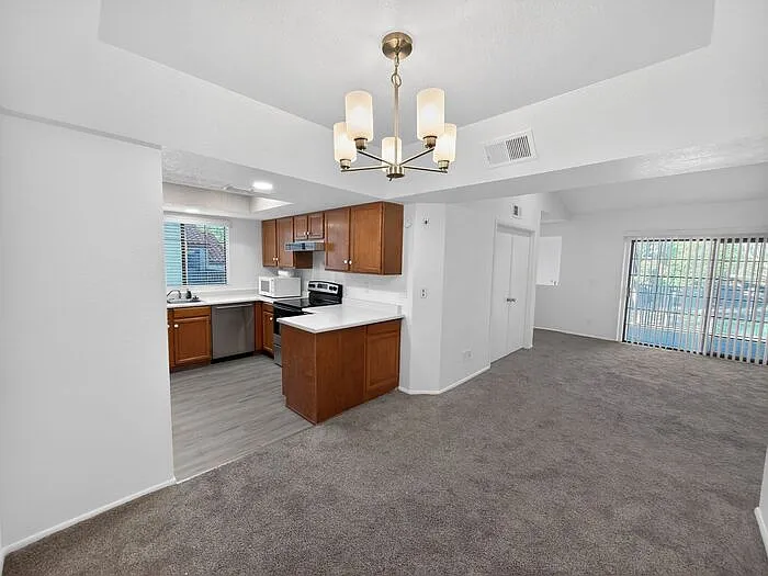 1905 E University Dr #219-E — Photo 15