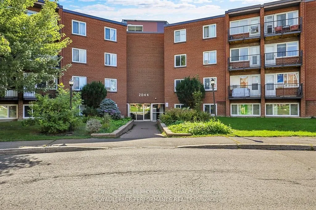 2 bed, $1,750 — Photo 1