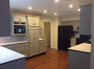 3021 Dale Hollow Dr, Lexington, KY 40515