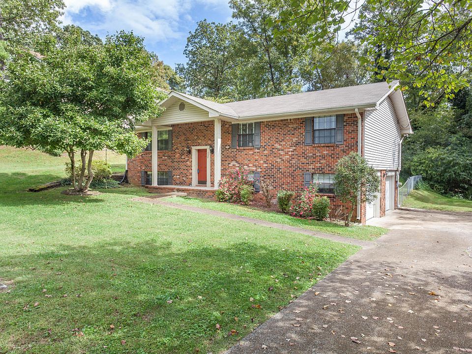 1st image of 702 Ashley Forest Dr