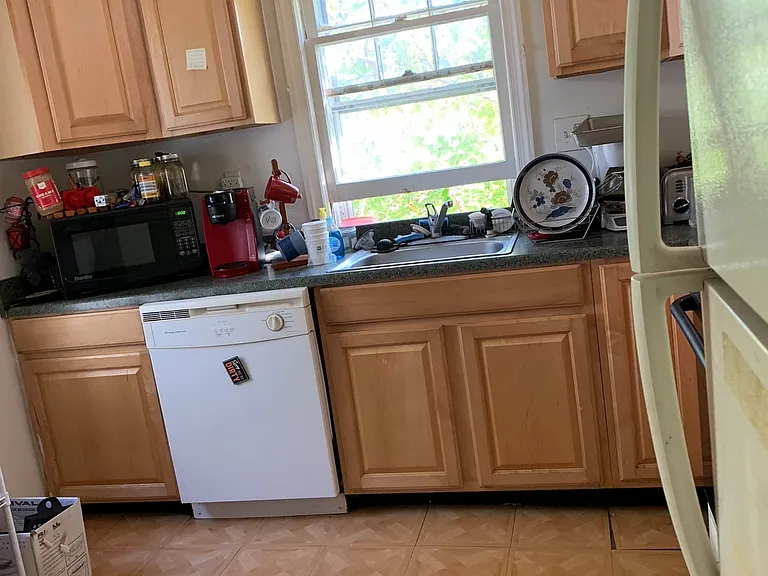 5520 Dawes Ave — Photo 2