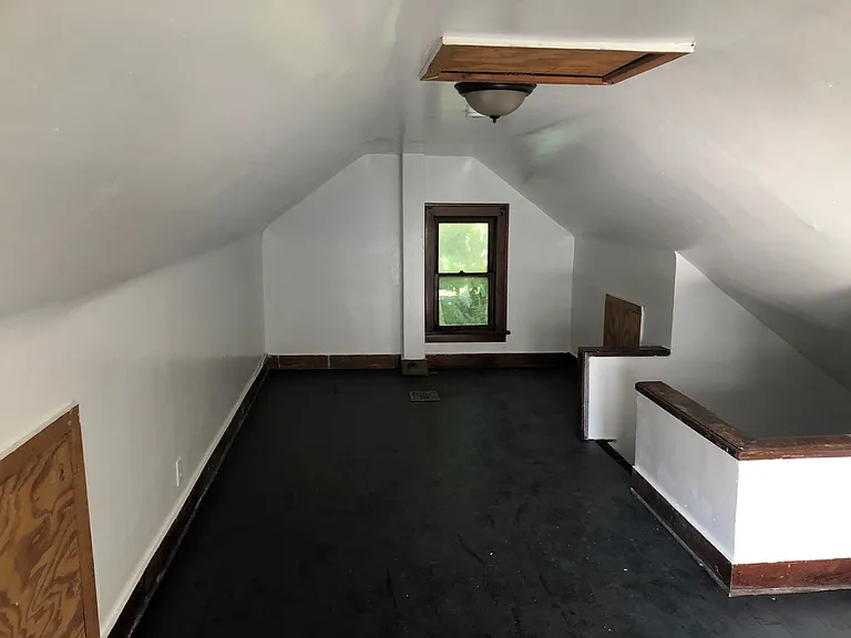 712 Garfield St — Photo 13