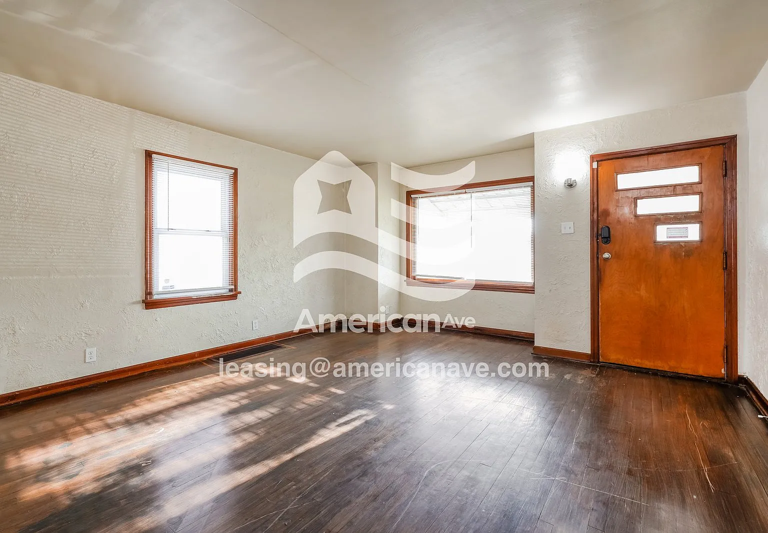 2 bed, 1.0 bath, 862 sqft, $929 — Photo 4