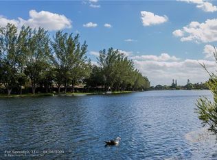 2131 NW 104th Ave, Pembroke Pines, FL 33026