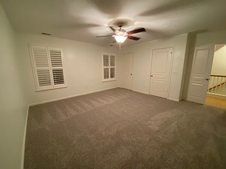 5629 Memorial Dr — Photo 18