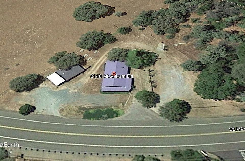 2nd image of 8148 Mount Aukum Rd