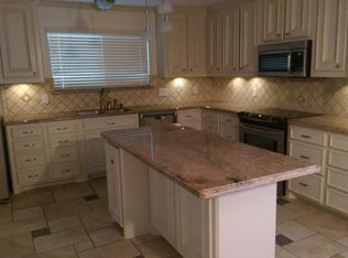 17119 Stone Stile Dr, Friendswood, TX 77546