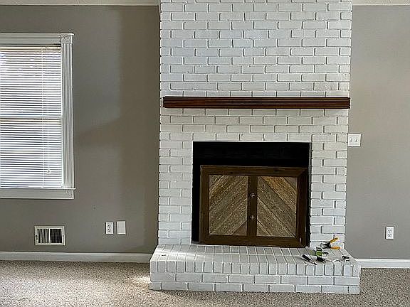 Livingroom Fireplace