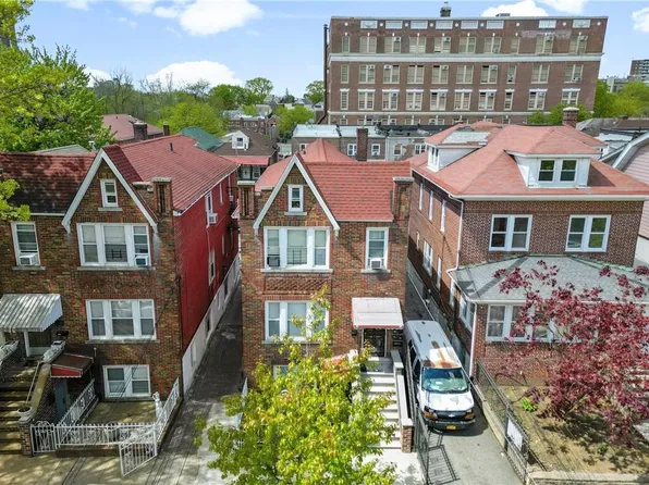 1635 Mahan Avenue, Bronx, NY 10461