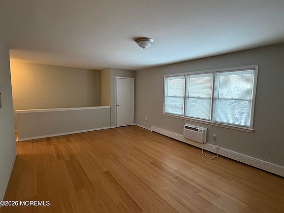 5th image of 96 East Avenue #76