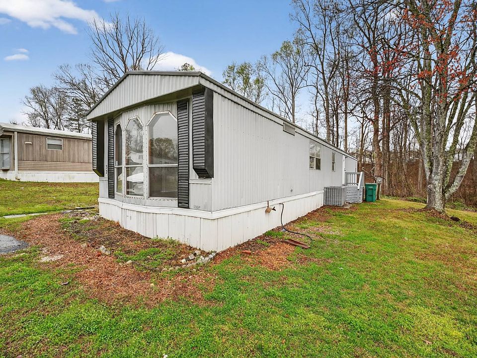 1st image of 491 Chapman Rd #32