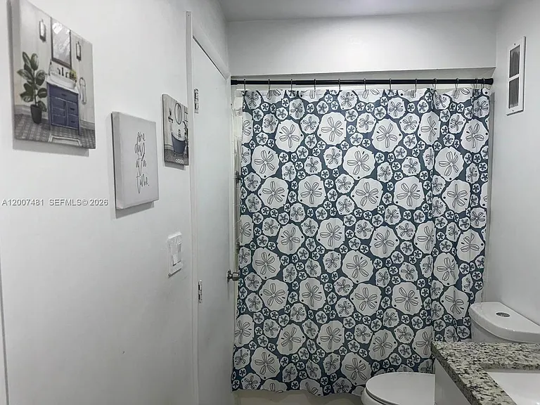 15560 SW 104th Ter #6112 — Photo 11