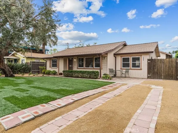 159 Albert Pl, Costa Mesa, CA 92627