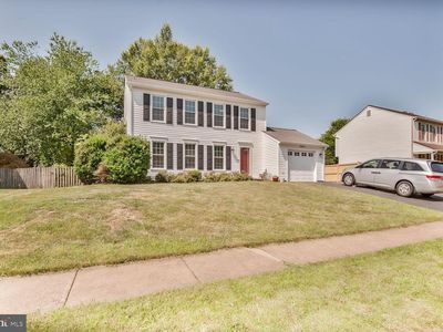 14617 Lock Dr, Centreville, VA, 20120
