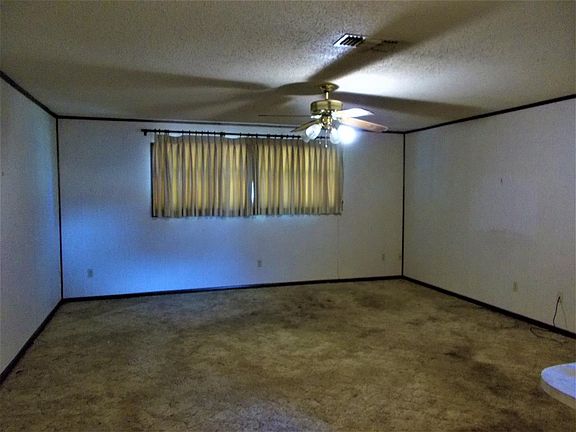 2nd image of 1202 Rolling Hills Dr