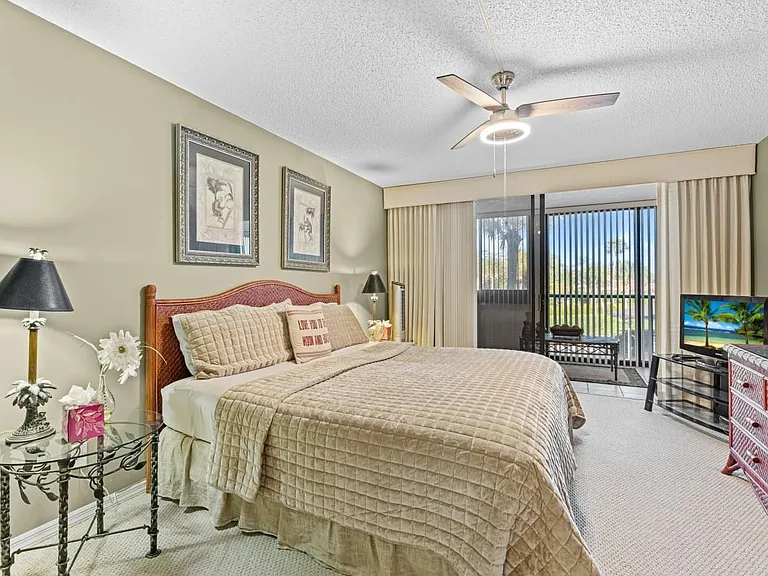 1815 Mooringline Dr #2E — Photo 23