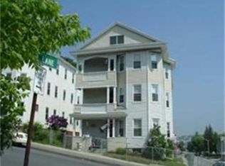 113 Dorchester St, Worcester, MA 01604