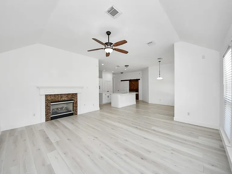 10850 White Oak Point Ct — Photo 41