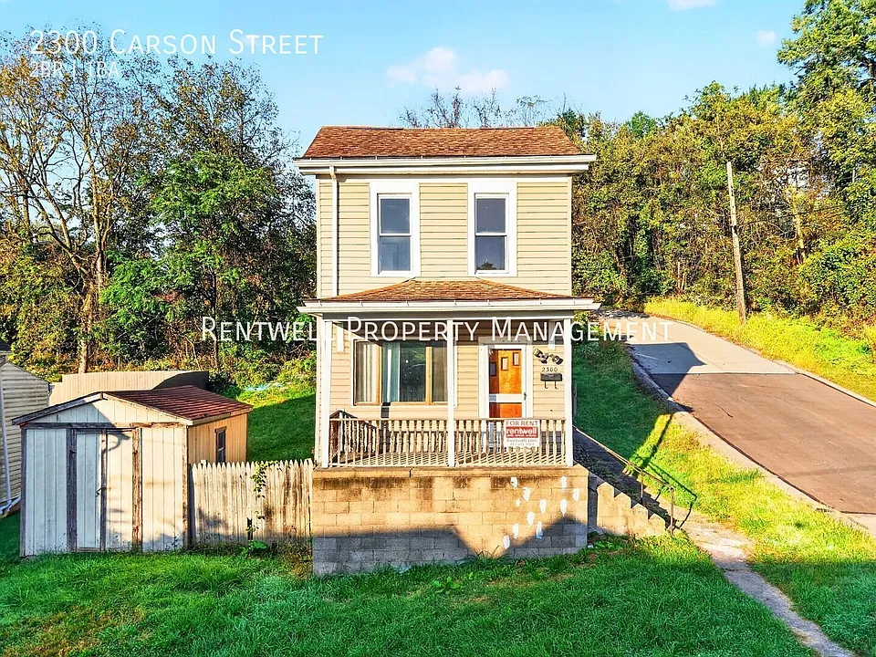 2300 Carson St