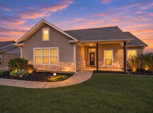 824 E Northside Dr, Pilot Point, TX 76258