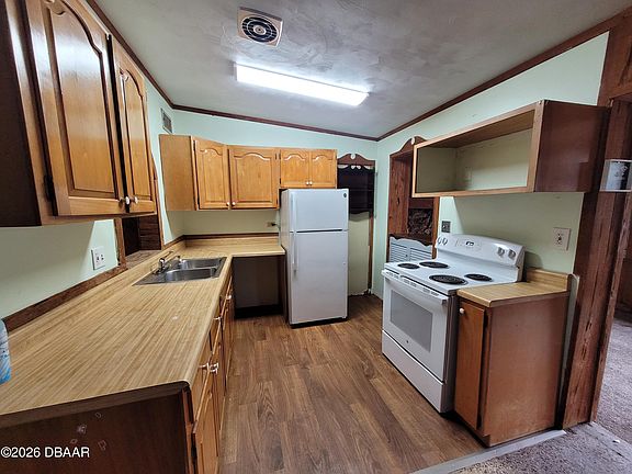 5th image of 2240 Nottingham Rd