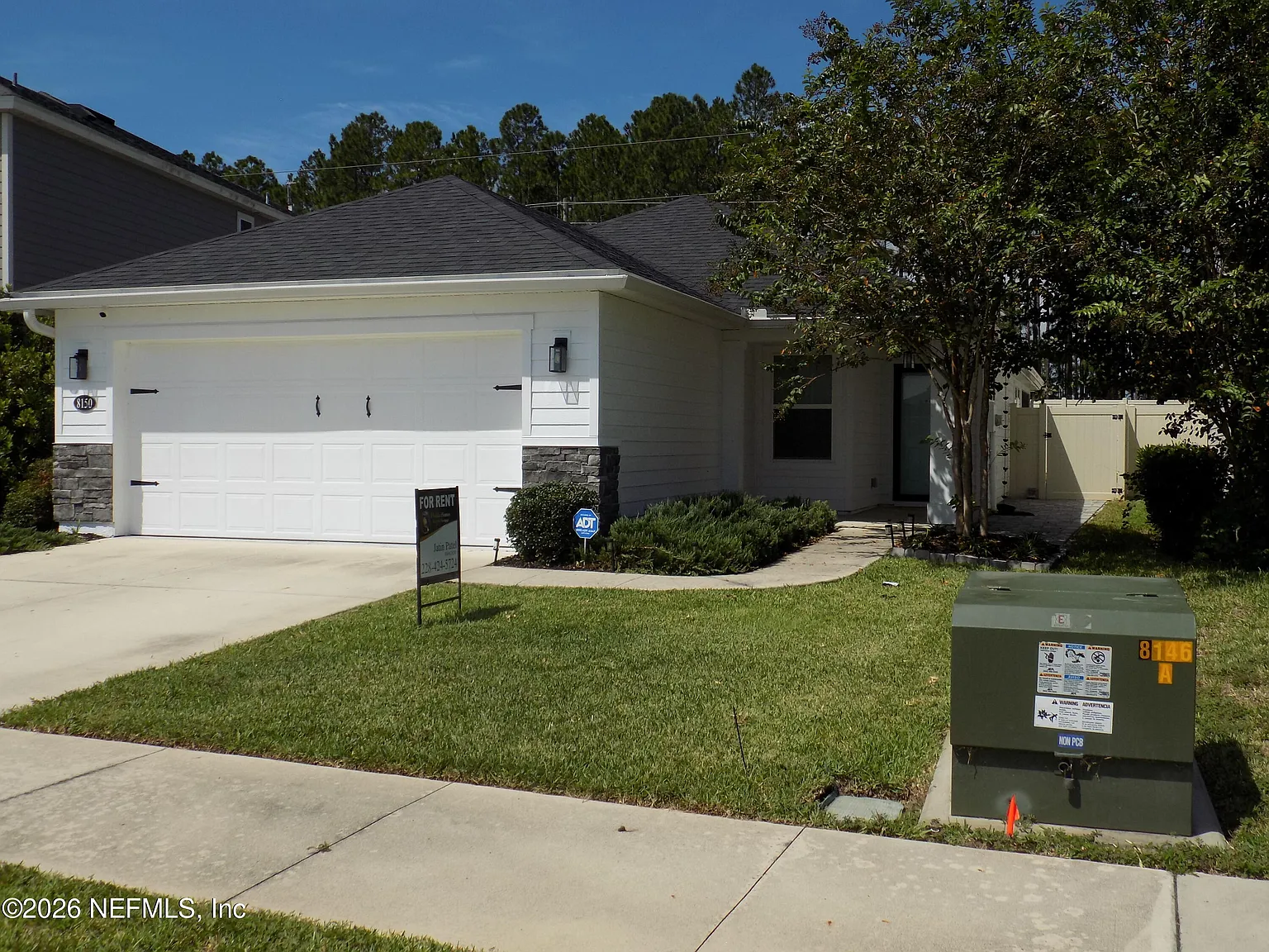 4 bed, 2.0 bath, 1648 sqft, $2,250 — Photo 2