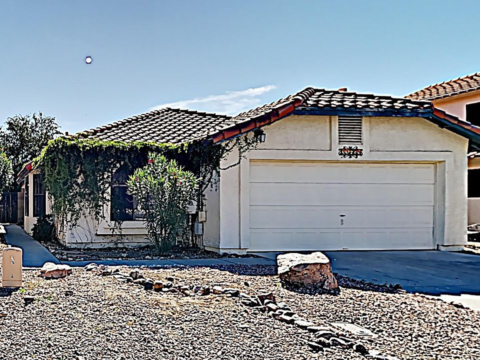 1st image of 11605 W Sage Dr