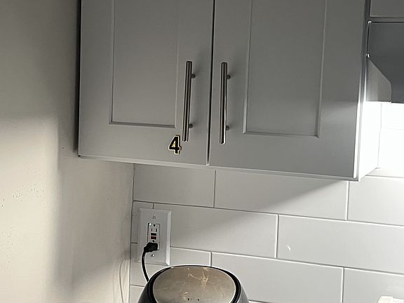 5th image of 109 Ocean Ave #2A