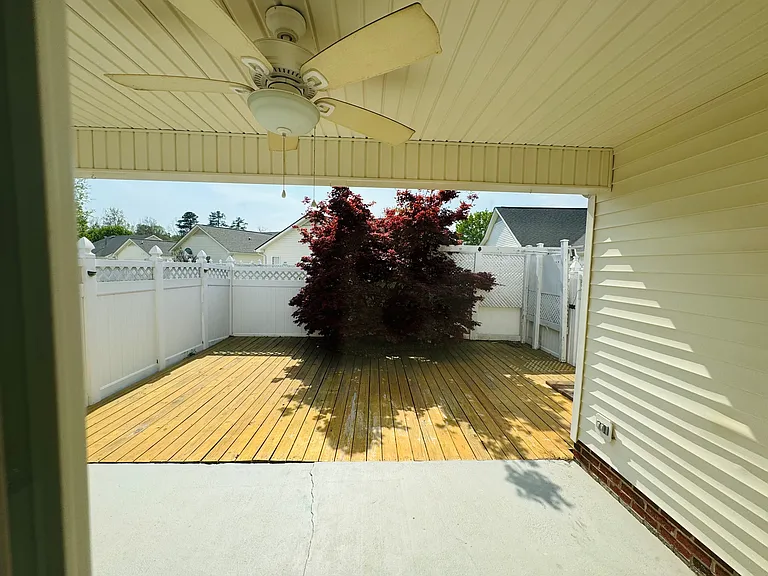 125 Rama Ct — Photo 26