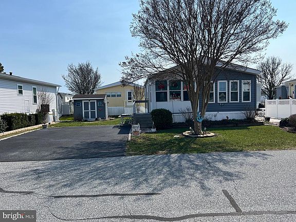 2nd image of 8581 N Longboat Way
