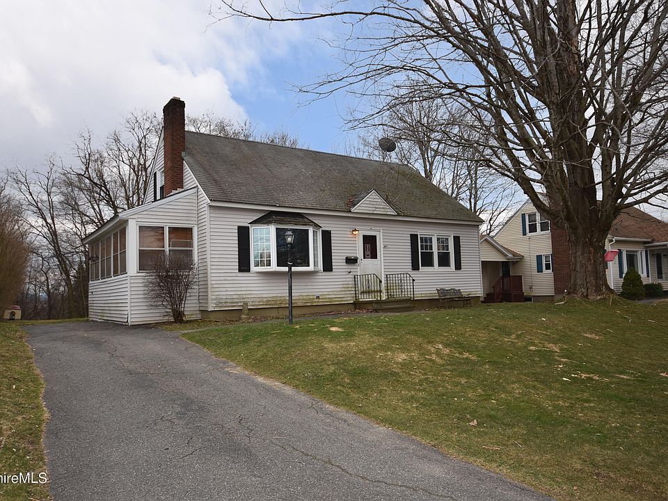 271 Allengate Ave, Pittsfield, MA 01201 | Zillow